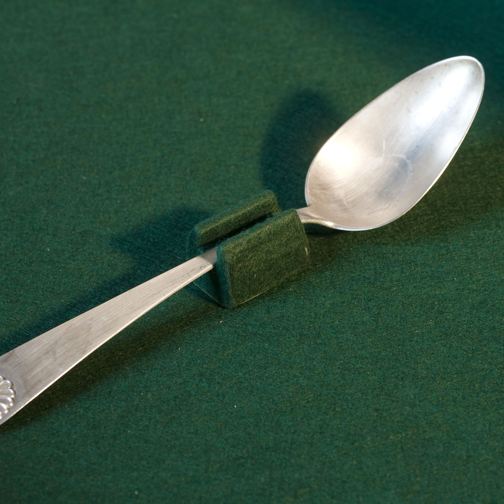 Besteckhalter für 1 Saucenlöffel Besteckhalter für 1 Saucenlöffel