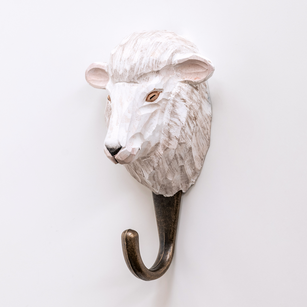 Handgeschnitzter Kleiderhaken Schaf Handgeschnitzter Kleiderhaken Schaf