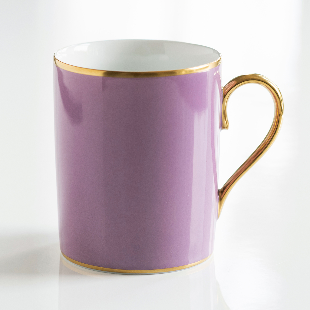 Porcelaine de Limoges Becher mit Golddekor Lila Porcelaine de Limoges Becher mit Golddekor Lila