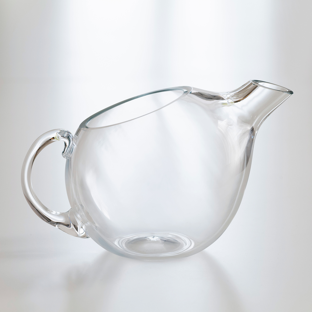 Vicke Lindstrand 1934: Orrefors Martini Pitcher Mingus Vicke Lindstrand 1934: Orrefors Martini Pitcher Mingus