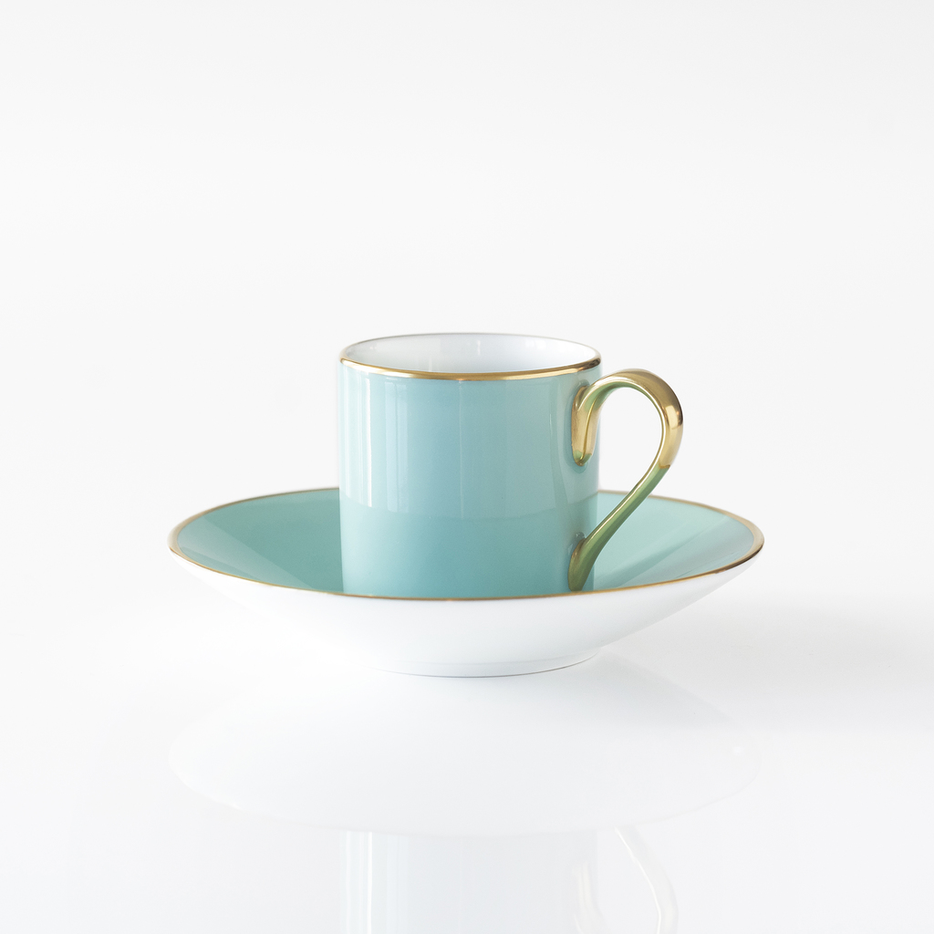 Porcelaine de Limoges Mokkatasse mit Golddekor Mintgrün Porcelaine de Limoges Mokkatasse mit Golddekor Mintgrün
