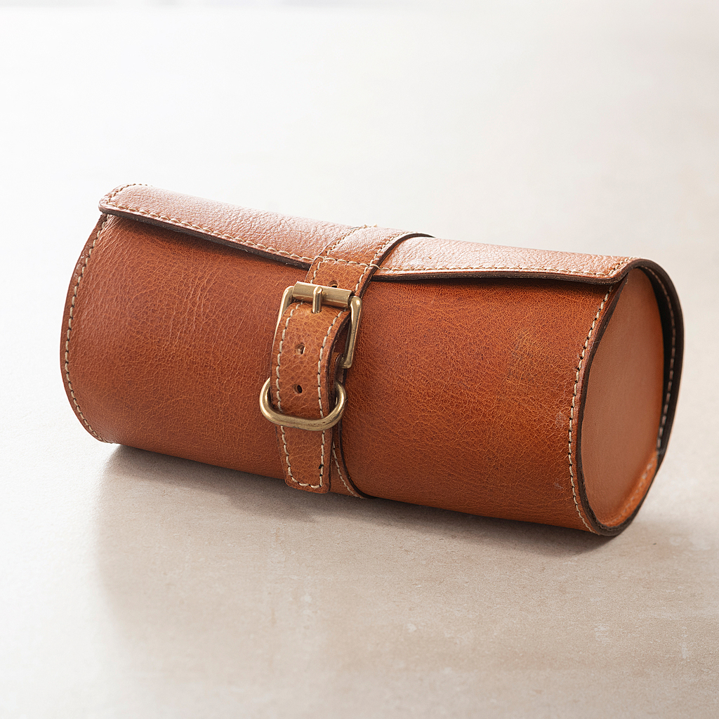 Schuhputzset mit Lederetui Schuhputzset mit Lederetui