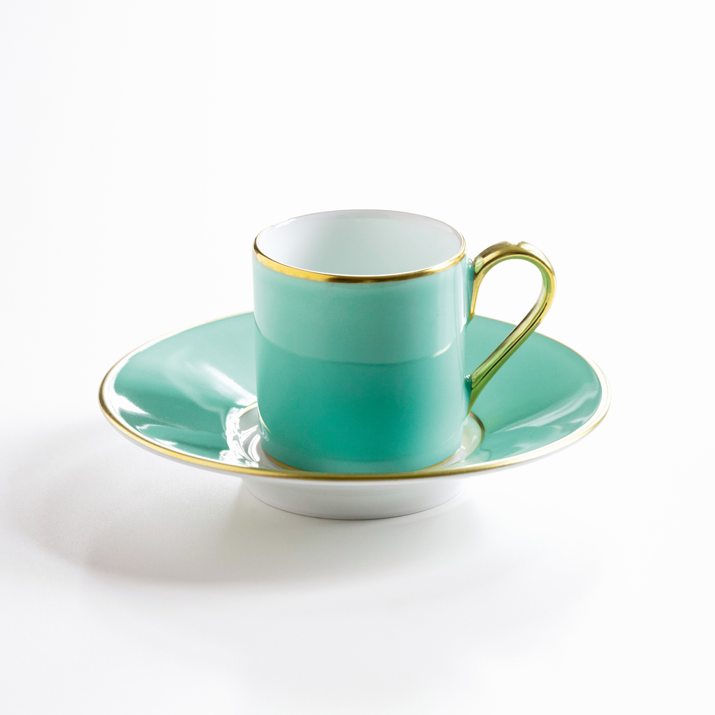 Porcelaine de Limoges Mokkatasse mit Golddekor Hellgrün Porcelaine de Limoges Mokkatasse mit Golddekor Hellgrün