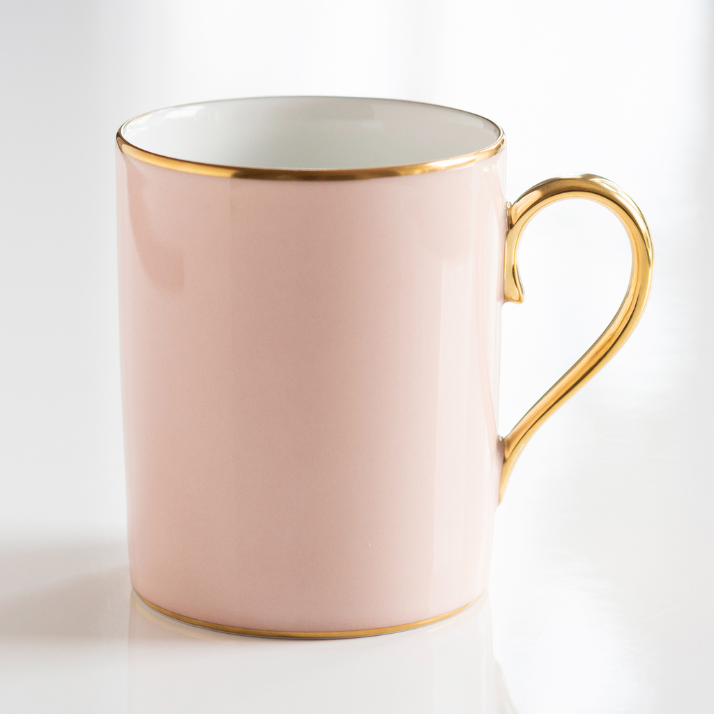 Porcelaine de Limoges Becher mit Golddekor Rosa Porcelaine de Limoges Becher mit Golddekor Rosa