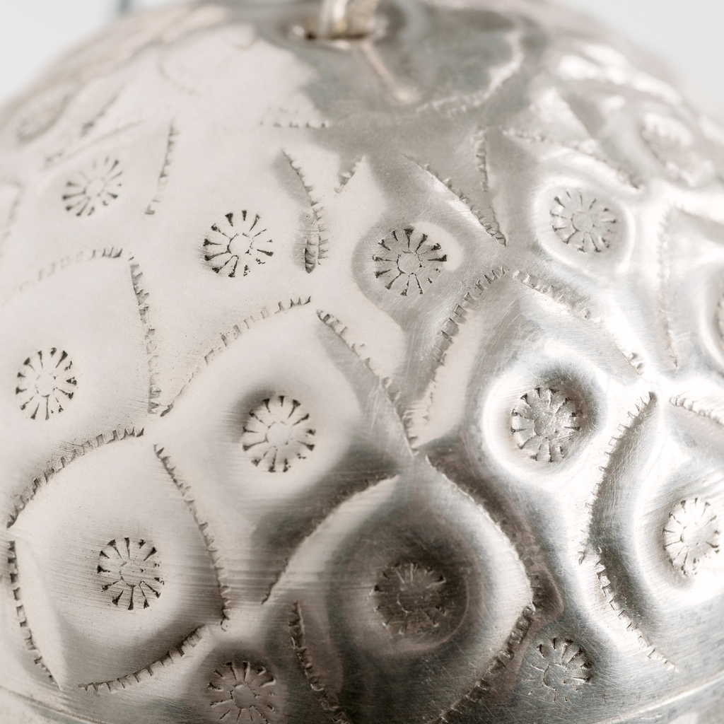 Baumkugeln Mauresque Messing versilbert 3er-Set - 4 Baumkugeln Mauresque Messing versilbert 3er-Set - 4