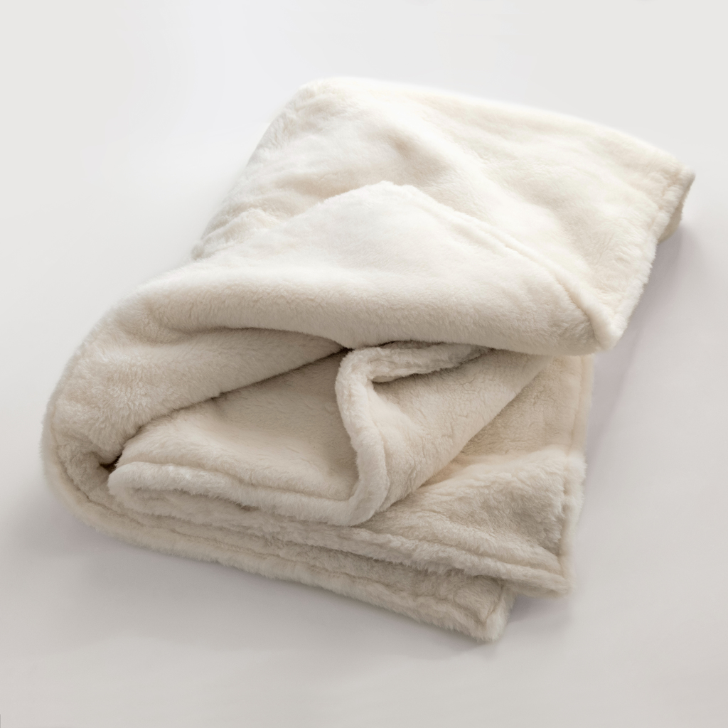 Steiff-Schulte X Torquato Alpakadecke Steiff-Schulte X Torquato Alpakadecke