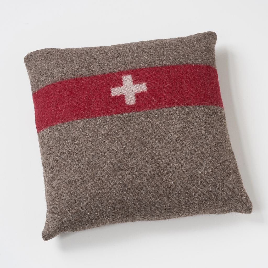 Schweizer Armeedeckenkissen Schweizer Armeedeckenkissen