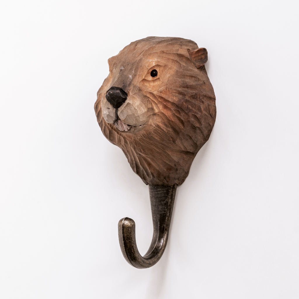 Handgeschnitzter Kleiderhaken Biber Handgeschnitzter Kleiderhaken Biber