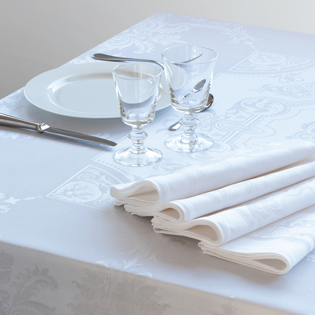 Garnier Thiebaut 4 Damastservietten Garnier Thiebaut 4 Damastservietten