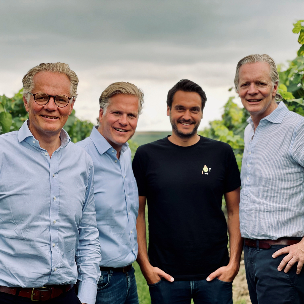 DREIGEBRÜDER Grauburgunder vom Weingut Winter - 2 DREIGEBRÜDER Grauburgunder vom Weingut Winter - 2