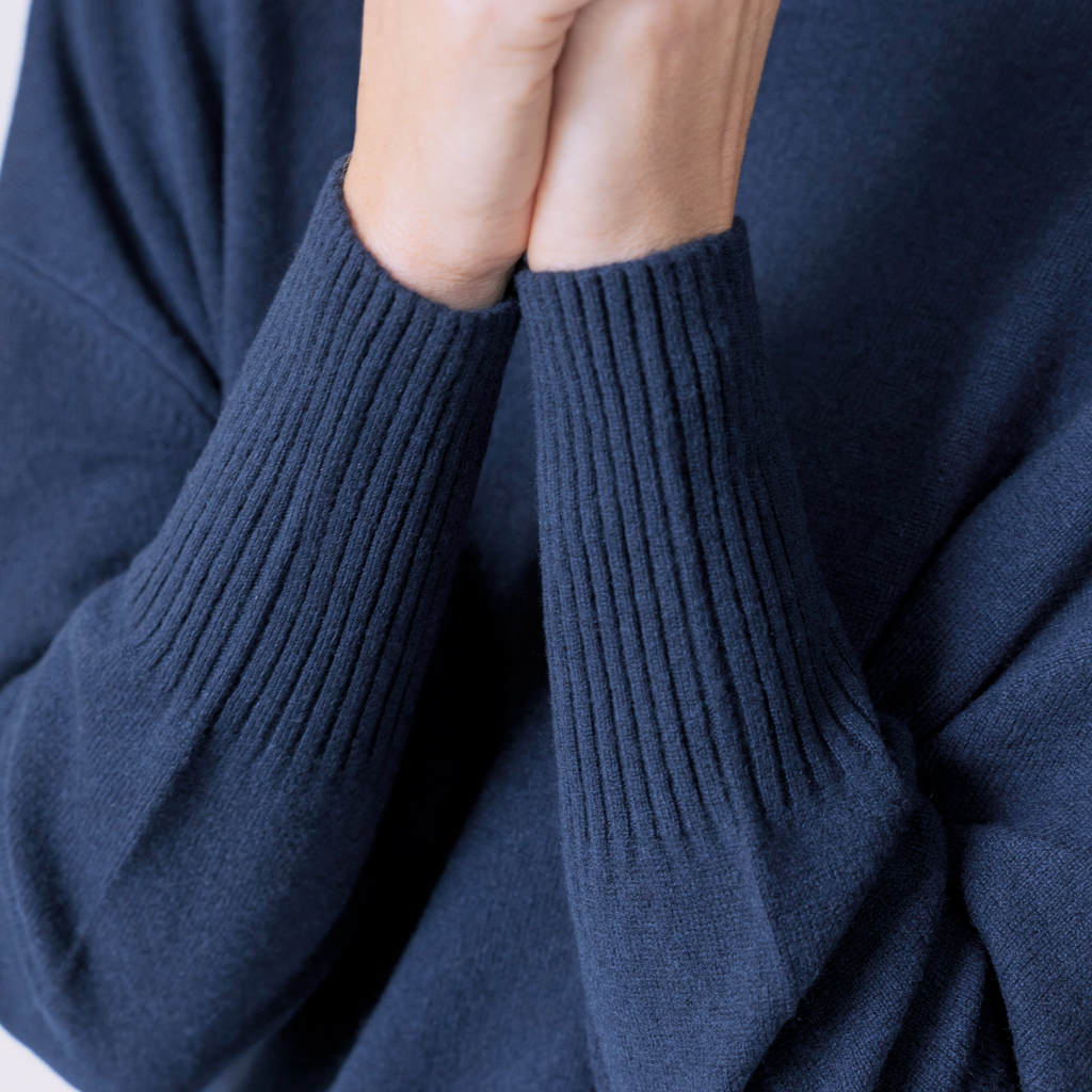 Sunday in Bed X Torquato Merino-Kaschmir-Pullover Midnight S - 4