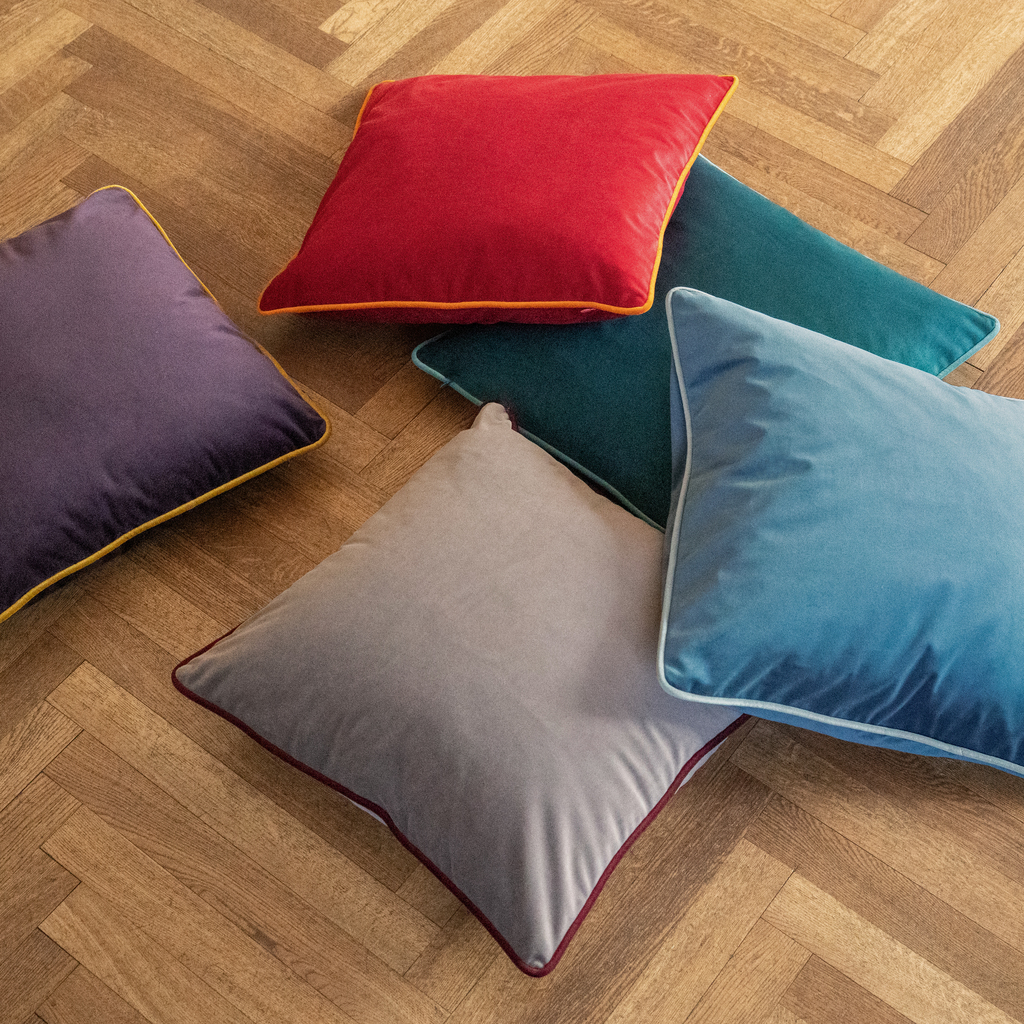 Samt-Kissenhülle Audrey mit Füllung Samt-Kissenhülle Audrey mit Füllung