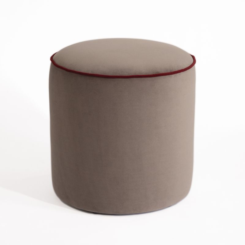 Samtpouf Audrey Sand / Weinrot