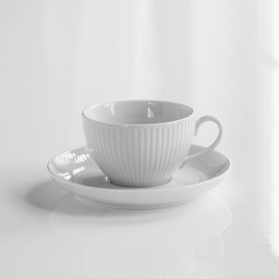 Pillivuyt Plissé Teetasse mit Untertasse