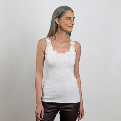 Rosemunde Seidentop mit Spitze Babette - 2