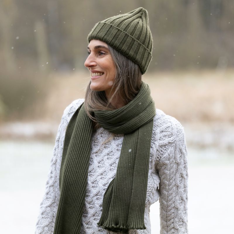 Rippenstrickschal aus reiner Wolle Oliv - 2