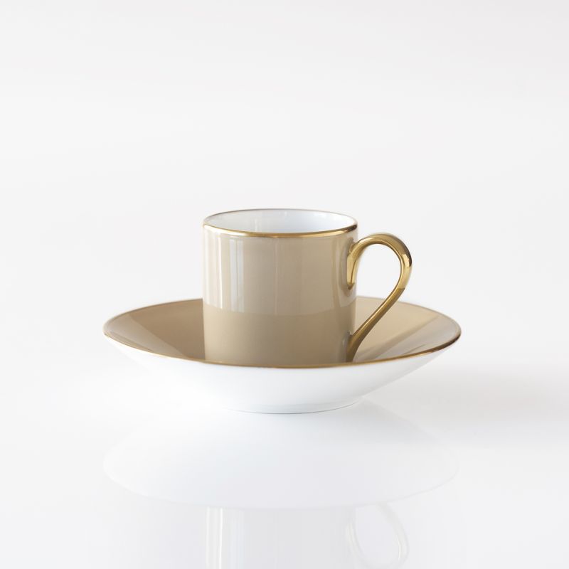 Porcelaine de Limoges Mokkatasse mit Golddekor Beige