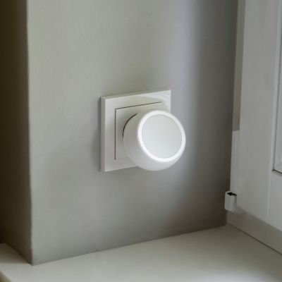 Magnetic Wallcharger