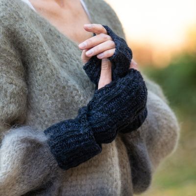Koharu-Pulswärmer aus Seide Navy - 3