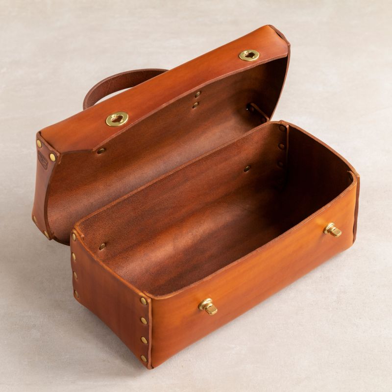 Werkzeug- und Schuhputztasche aus Leder - 4