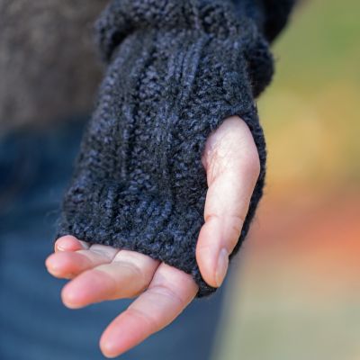 Koharu-Pulswärmer aus Seide Navy - 4