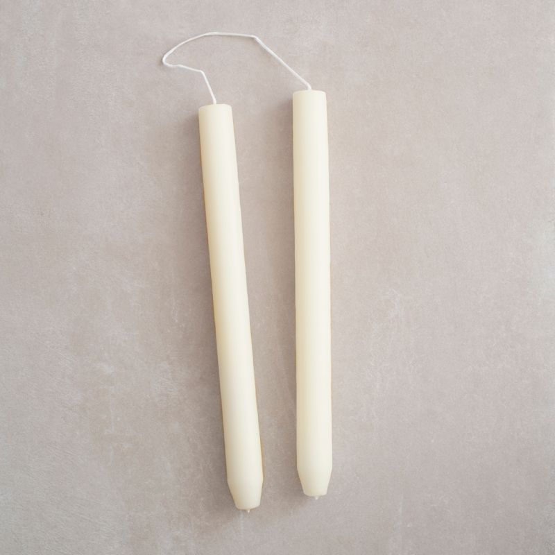 4 Ester & Erik zylindrische Kerzen Offwhite