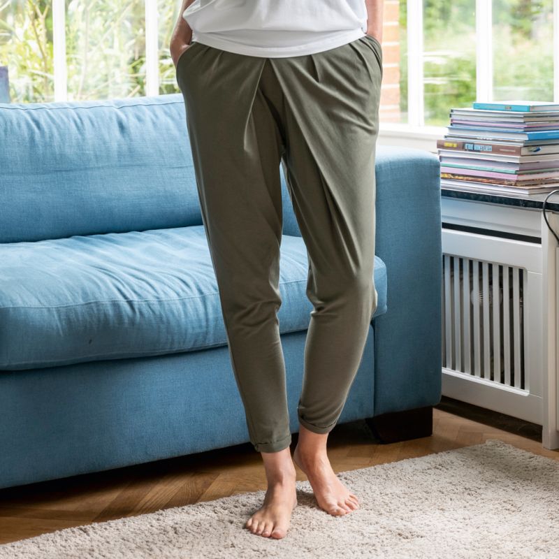 Sunday in Bed X Torquato Pyjamahose Mila lang Olive XL - 5