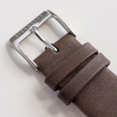 Sternglas: Weißes Ziffernblatt mit braunem Band - 2
