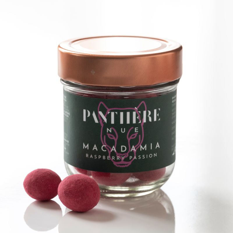 Panthère Nue Macadamia Dragees Raspberry Passion
