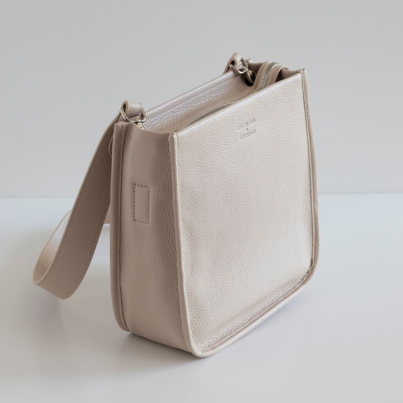 Chi Chi Fan x Torquato Carry Bag Driftwood - 2