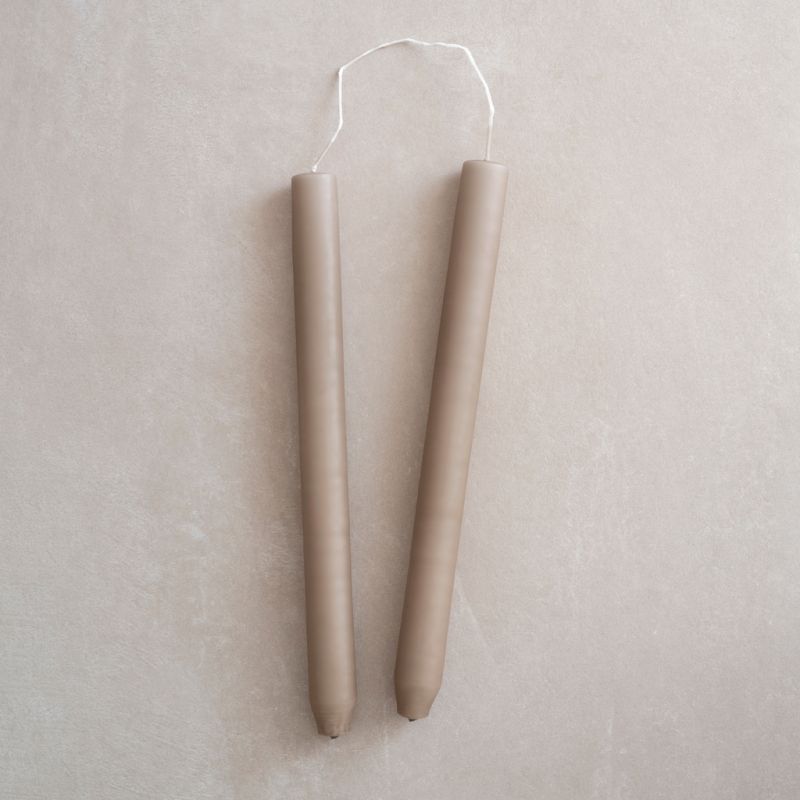 4 Ester & Erik zylindrische Kerzen Nougat